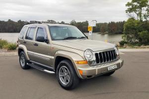 Jeep Cherokee 65th Anniversary 4x4 2007 4D Wagon Suit Toyota Nissan Buyer in NSW Photo