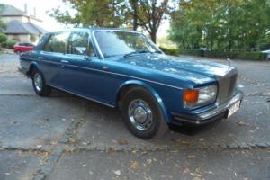 ROLLS ROYCE SILVER SPIRIT WITH JUST 26000 MILES FROM NEW.