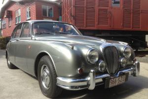 1964 Daimler 2 5L V8 Saloon
