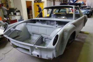 Porsche 914 bodyshell project converted to 914-6 GT