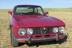 Alfa Romeo : GTV 2-door Coupe Photo
