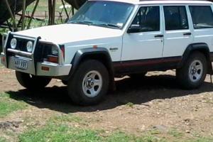 Jeep Cherokee Sport 4x4 1995 4D Wagon Automatic 4L Electronic F INJ in QLD