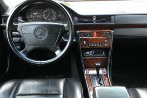 Mercedes-Benz : 500-Series E class