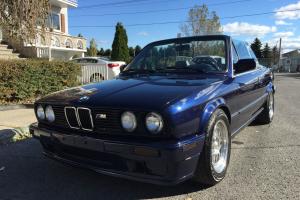 BMW : 3-Series 318 Photo