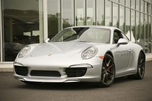 Porsche : 911 CARRERA 4s