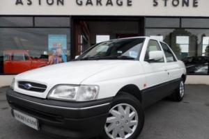 1993 FORD ORION 1.8 EQUIPE 4D 105 BHP Photo