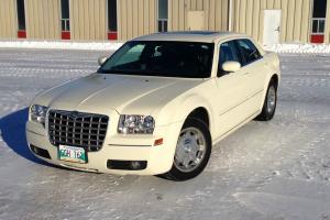 Chrysler: 300 Series Limited Photo