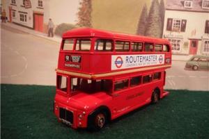 EFE 30303 Routemaster Prototype RM2 London Transport bus boxed (myn31) Photo