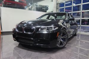 BMW: M5 M5