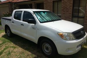 Toyota Hilux Double CAB SR 4 0 in NSW