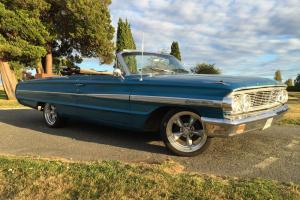Ford: Galaxie 500 Convertible Canadian built Photo