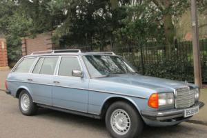 1985 Mercedes-Benz 230TE Estate W123 Petrol. 7 Seater. AUTO. Elec windows/S/Roof Photo