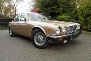 Daimler DOUBLE SIX HE AUTO 1983 (Y reg), Saloon ONLY 73,000 MILES Photo