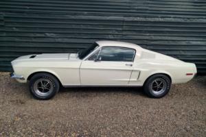 Ford Mustang 1968 FASTBACK COUPE 302cc Photo