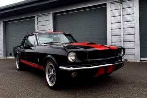 1965 Ford Mustang Coupe 289 V8 Shelby Black GT350 Replica