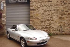2000 X MAZDA MX5 1.6 CONVERTIBLE UNIQUE ONE LADY OWNER 26165 MILES LEATHER. Photo