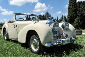 TRIUMPH ROADSTER 1949 IN CONCOURS CONDITIONS DELIVERED TO UK PX POSSIBLE Photo