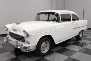 1955 Chevrolet Bel Air/150/210 Photo