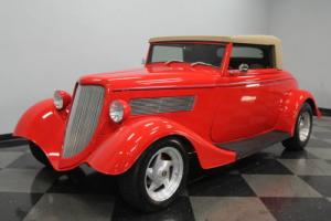 1934 Ford Model B Roadster Photo
