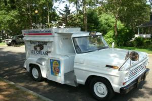 1967 Ford F-250 Photo