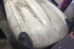 Jaguar E type 1966 Serie 1 roadster, matching numbers, fantastic barn find!!! Photo