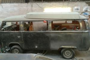 74 Volkwagen type2 bay window camper rolling shell unwelded great panel gaps