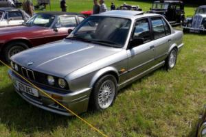BMW 320i se E30 1989 3 series Photo