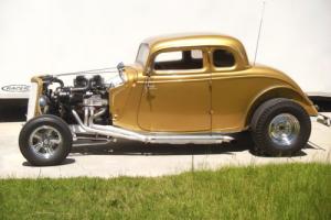 1934 Ford 5 W coupe