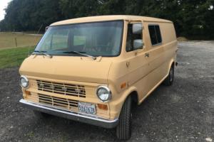 1974 FORD ECONOLINE KOMBI VAN LOW MILEAGE 302 V8 AUTO RUST FREE CAL IMPORT