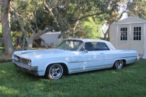 1963 Oldsmobile Eighty-Eight 2 DR. HARD TOP "HOLIDAY"