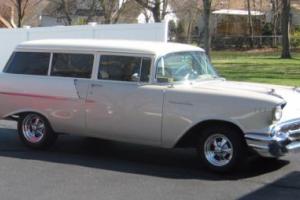 1957 Chevrolet Bel Air/150/210 handyman wagon Photo