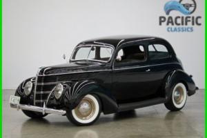 1938 Ford Standard Photo