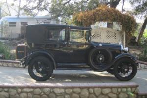 1929 Ford Model A 1929 FORD TOWN CAR Photo