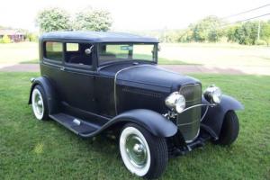 1929 Ford Model A SEDAN
