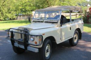 1969 Land Rover Series IIA Photo