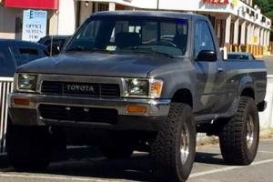 1989 Toyota Pick up Photo