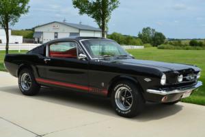 1965 Ford Mustang GT Photo