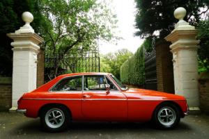 MGB GT 1971 BLAZE / BLACK - OVERDRIVE - SUPERB DRIVER -FULL M.O.T- READY TO GO ! Photo
