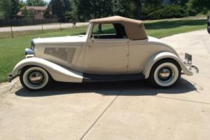 1934 Ford Flop top with a rumble seat, hot rod street Rod 1932 1933