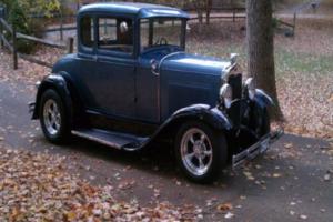 1930 Ford Model A coupe Photo