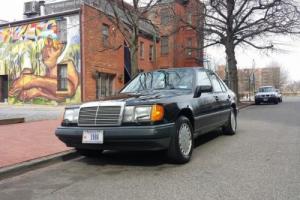 1986 Mercedes-Benz 300-Series