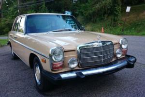 1975 Mercedes-Benz 300-Series Photo