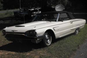 1965 Ford Thunderbird