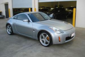 Nissan 350Z 6 Speed Manual Coupe Photo