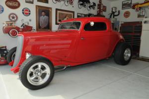 1933 Ford 3 Window HiBoy Coupe Photo