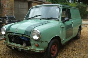 classic mini van project restoration project barn find needs floors engine runs