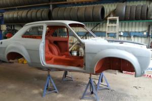 FORD MK1 ESCORT BIG WINGED SHELL, EXCELLENT, RACE, RALLY, TRACK , ROAD. Photo
