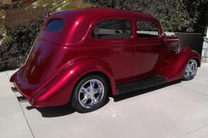 1935 Ford Tudor slant back Street Rod