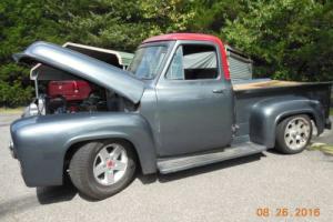 1955 Ford F-100