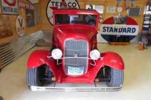 1930 Ford Model A 5 window coupe Photo